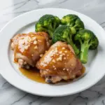 slow cooker honey garlic chicken - featured image